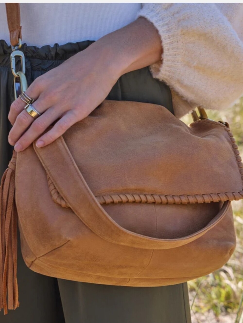 NWT HOBO INTERNATIONAL HARLEY CONVERTABLE SHOULDER BAG IN WHISKEY!! - Picture 3 of 4